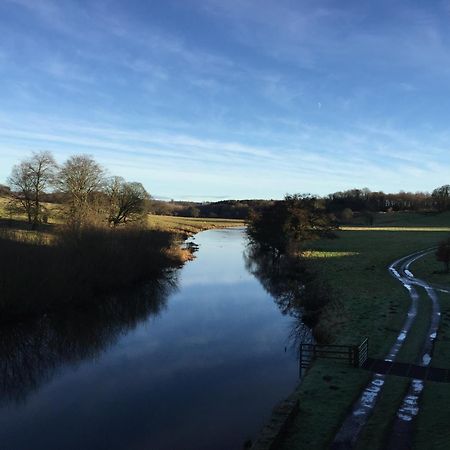 Lionsgate View - Luxury Apartment Opposite Alnwick Castle Extérieur photo